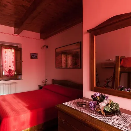 Azienda Agrituristica La Casetta Del Pollino モルマンノ