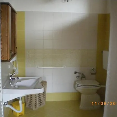 ファームステイ Azienda Agrituristica La Casetta Del Pollino *