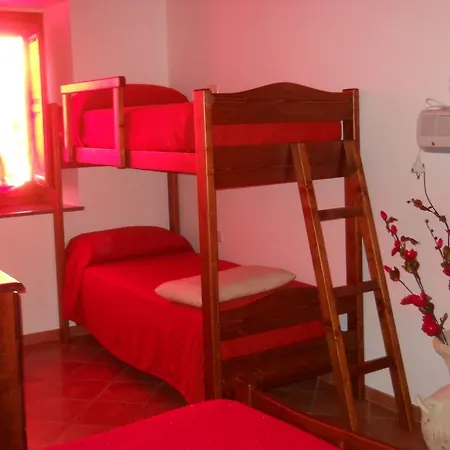 Azienda Agrituristica La Casetta Del Pollino ファームステイ モルマンノ