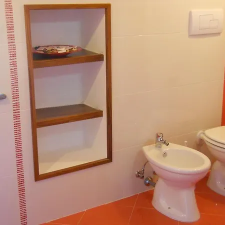 ファームステイ Azienda Agrituristica La Casetta Del Pollino *