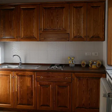 ファームステイ Azienda Agrituristica La Casetta Del Pollino *