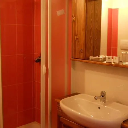ファームステイ Azienda Agrituristica La Casetta Del Pollino